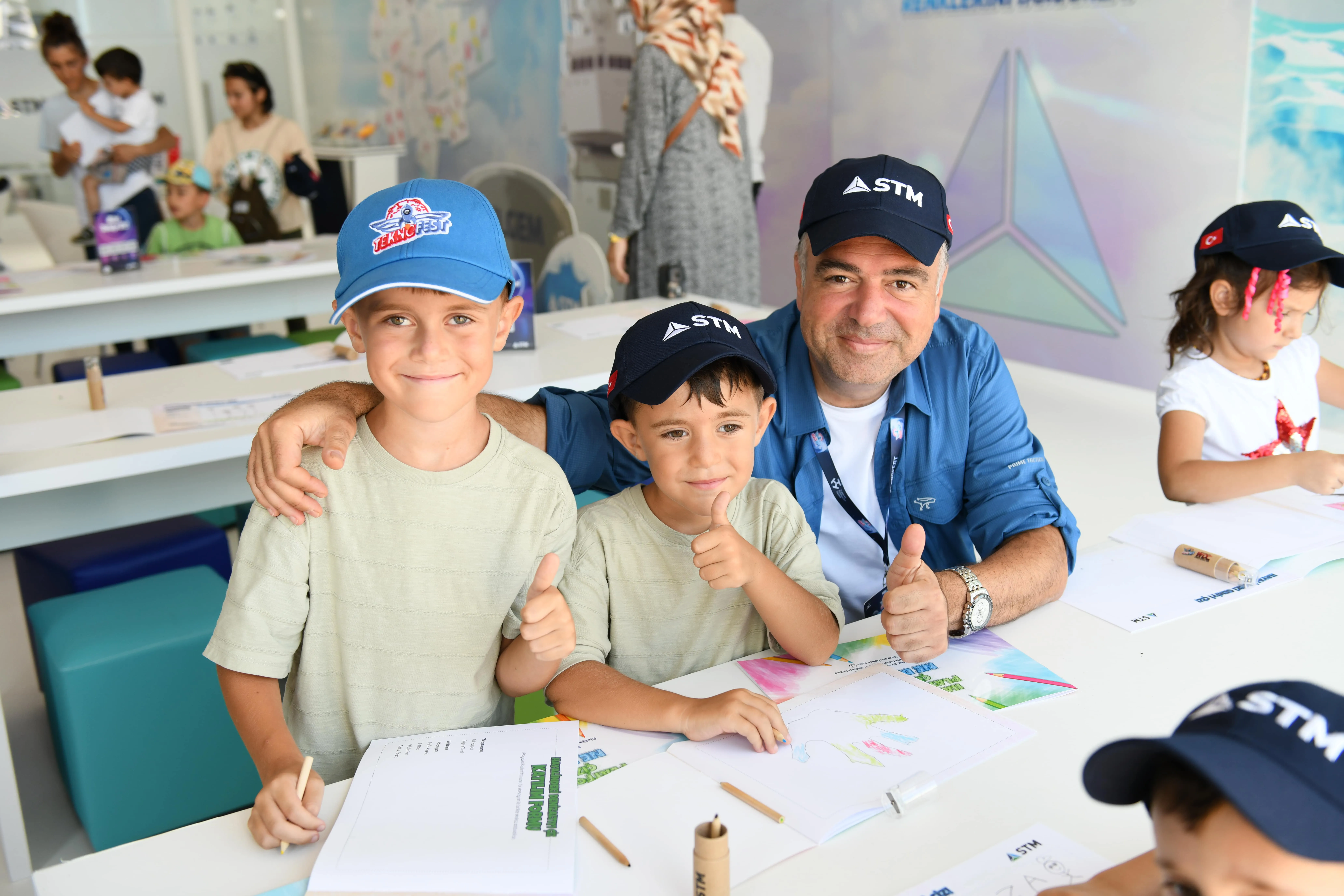 STM Hayalindeki%20Dronu%20%C3%87iz%20(1)