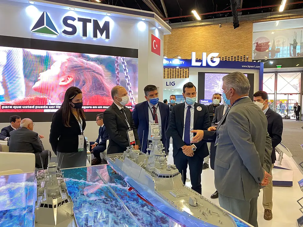 STM%20Expodefensa%20Fuar%C4%B1%20Kolombiya%20(1)