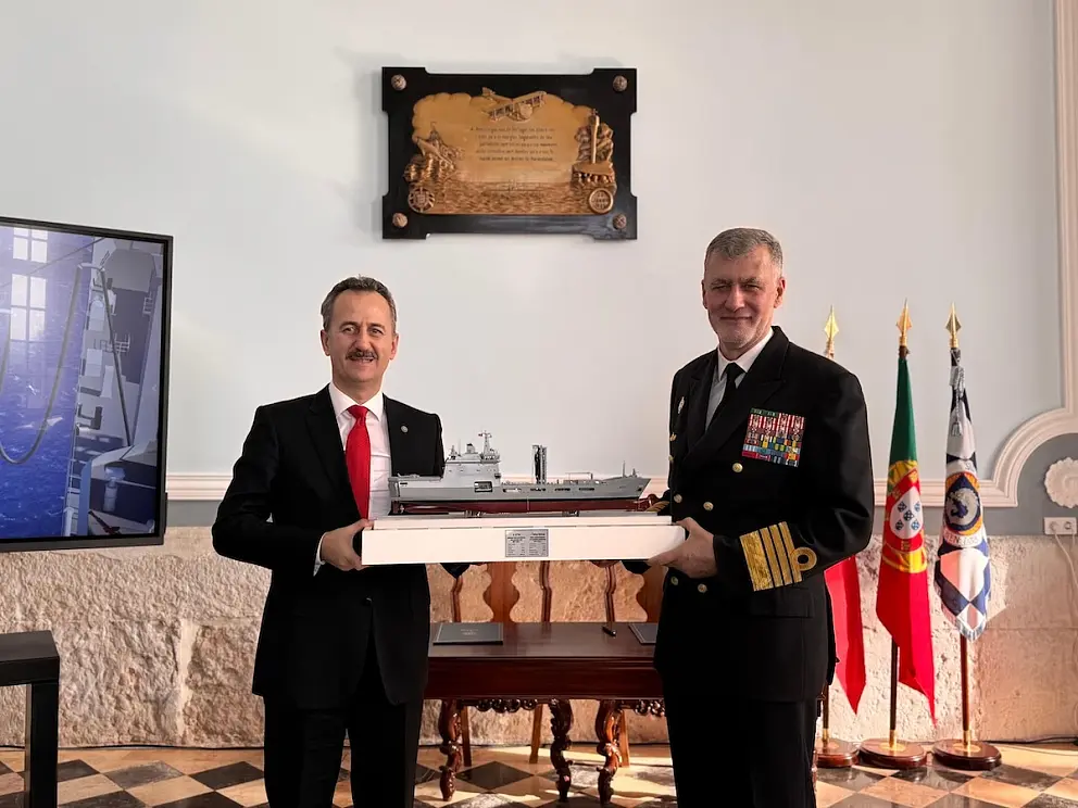 Portekiz Denizde Ikmal Gallery 2