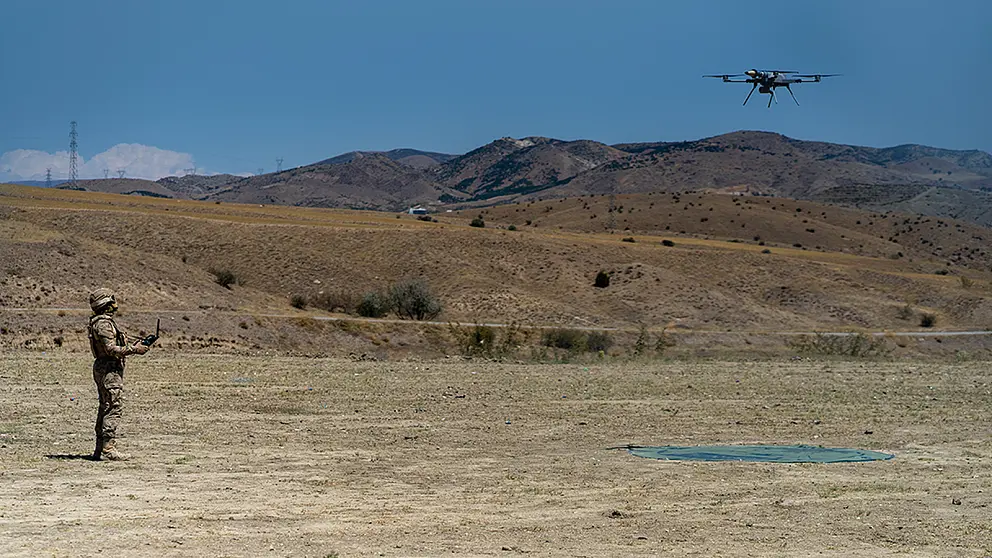 Zirh Delici Harp Baslikli Kargu 3